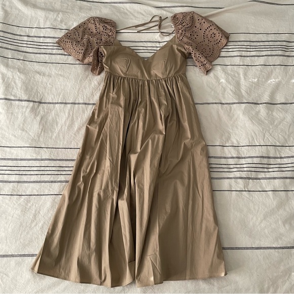 Love bonito Gwen broderie sleeve dress - Picture 6 of 9